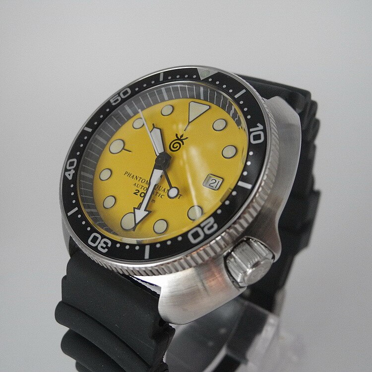 UMQ V016 watch